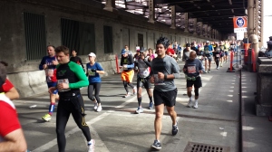Runners in the 2013 New York Marathon on the Queensboro Bridge, entering Manhattan. (Picture by Koen BlanquART)